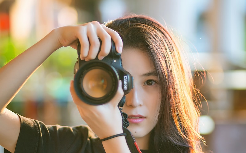 Strategi Promosi Efektif Dengan Rajakomen.com: Meningkatkan Visibilitas Sosmed Bisnis Video Kreatif