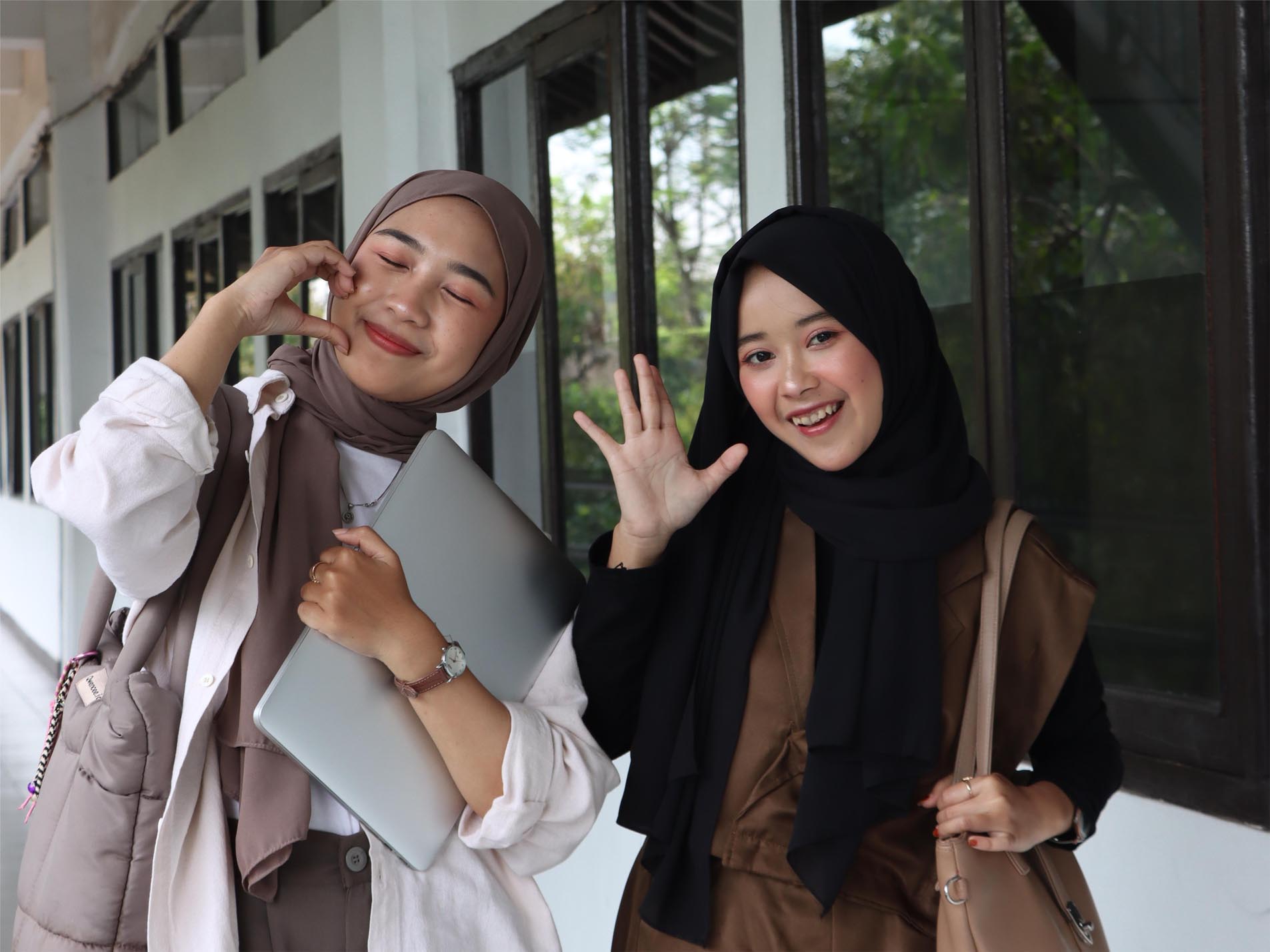 Biaya Pendidikan Kelas Reguler dan Non Reguler Per Semester Sekitar 5,5 Juta di Bimbingan dan Konseling S1 Serta Pilihan Kuliah Kelas Karyawan di Bandung Murah