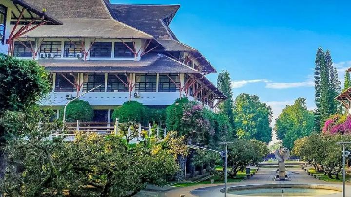 Kampus Teknik Terbaik? Keunggulan Fakultas Teknik Sipil dan Perencanaan Institut Teknologi Bandung