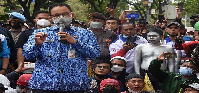 Anies Baswedan Dipuji Naikkan UMP DKI Sampai 5,1%, Kemenaker â€˜Ancamâ€™ Ada Sanksi dari Kemendagri?