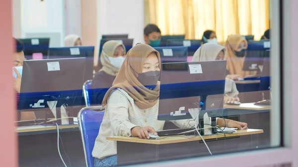 Persiapkan UTBK Soshum Anda dengan Tryout Online yang Efektif
