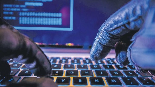 Pengaruh Opini Publik Digital terhadap Keputusan Memilih di Pilkada