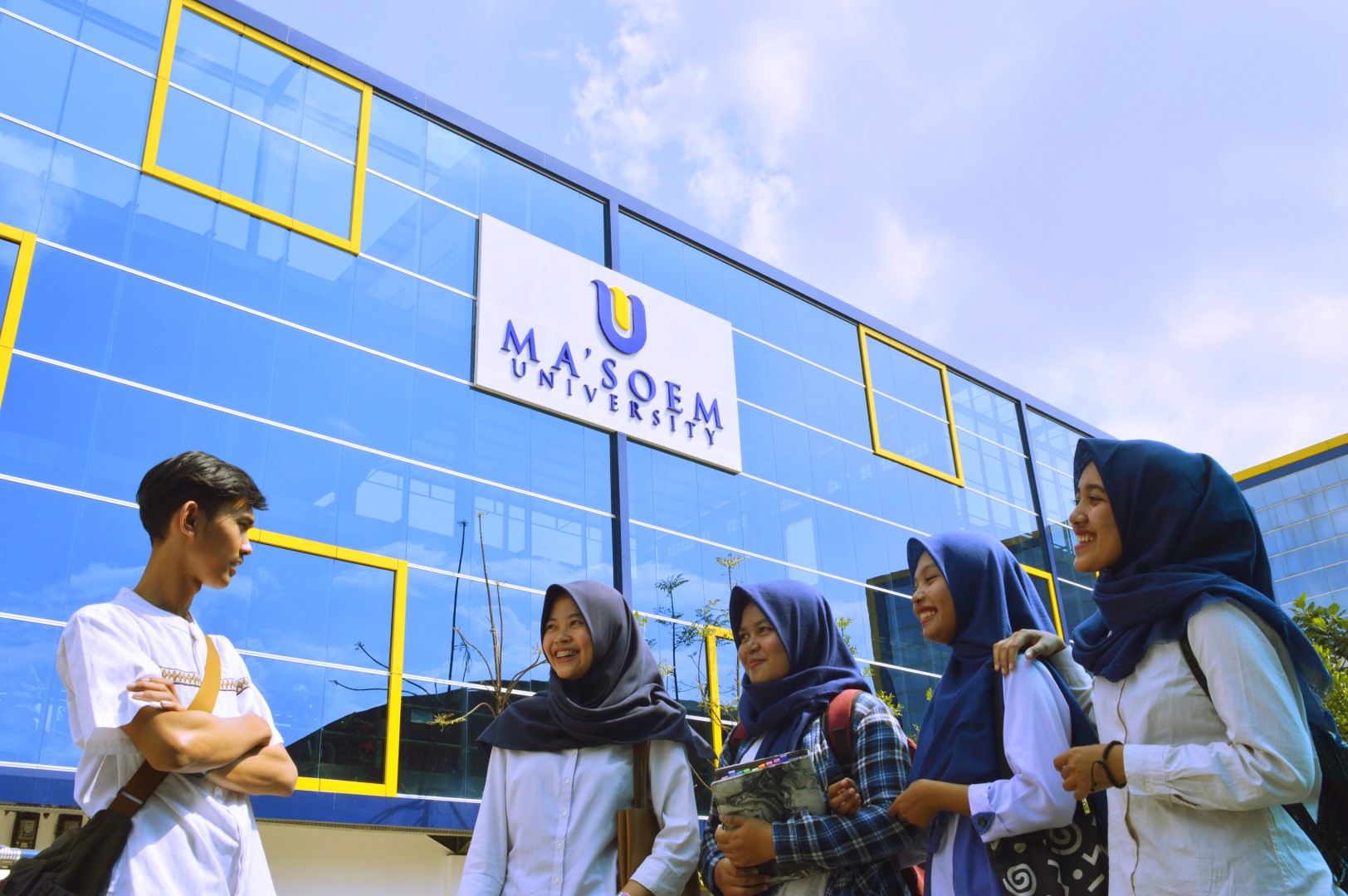 Strategi Memilih Universitas dengan Lokasi Strategis: Universitas Masoem