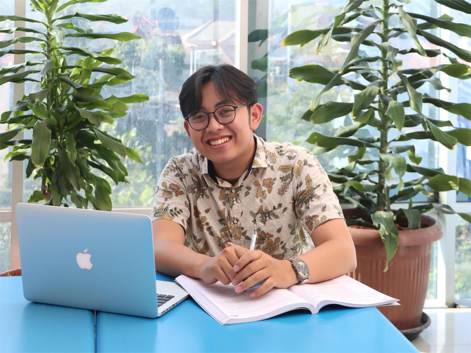 Biaya Kuliah Informatika S1 Hanya 5,5 Juta Per Semester Serta Pilihan Beasiswa Universitas Di Bandung