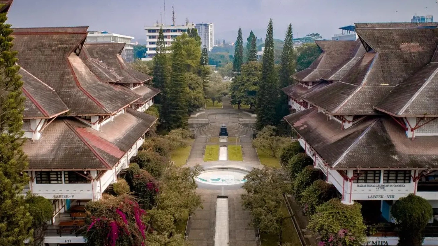 Jurusan Paling Favorit di ITB dan Prospek Kariernya yang Paling Diminati Perusahaan