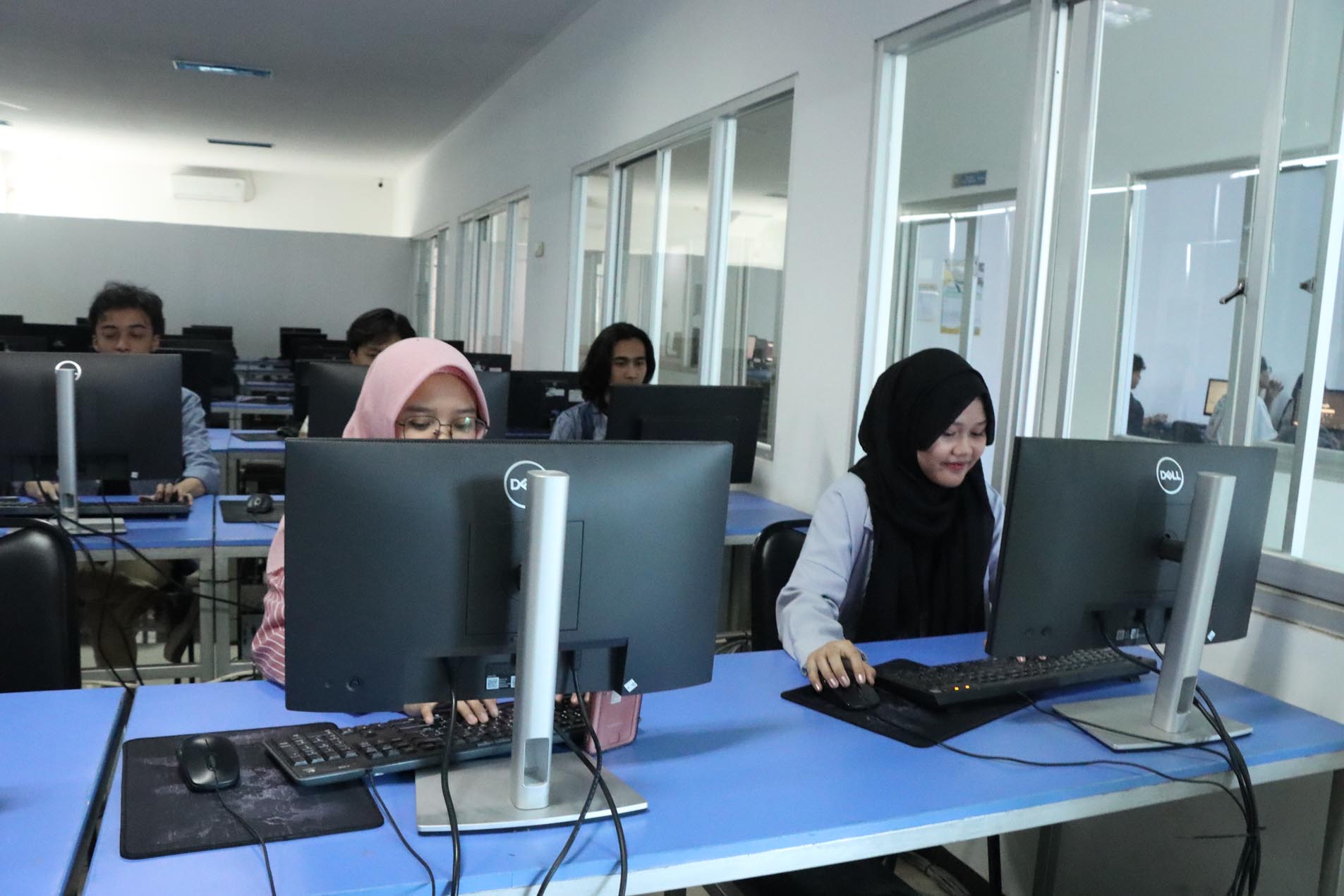 Biaya Kuliah Informatika S1 di Al Masoem University Hanya 5,5 Juta Per Semester