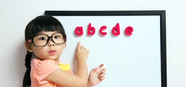 Pendidikan Anak Usia Dini dengan Metode Montessori