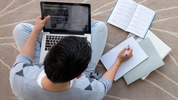 Kelebihan Website Belajar Online dalam Meningkatkan Kualitas Pendidikan di Indonesia