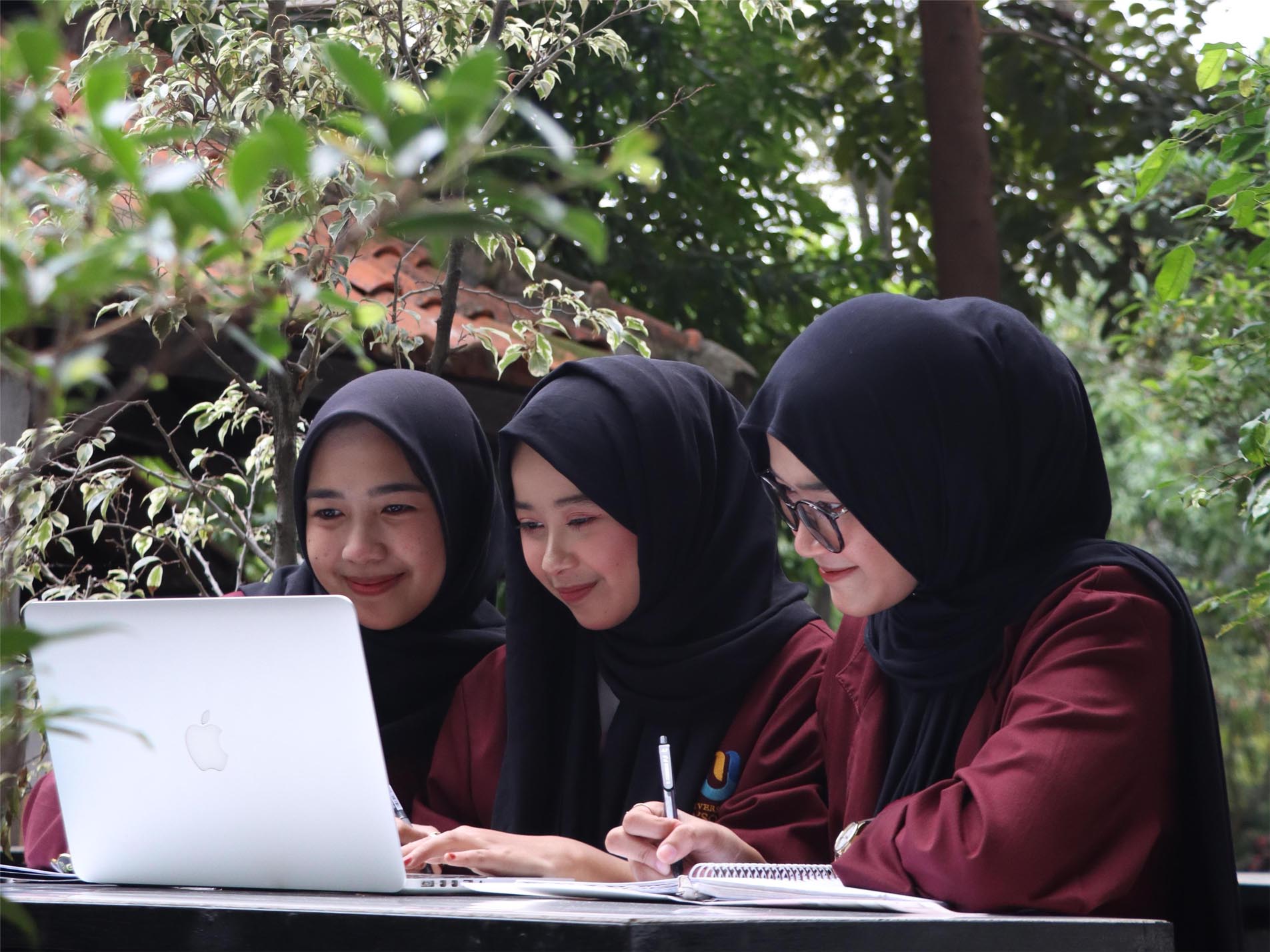 Maukah Kuliah Komputerisasi Akuntansi D3 Gratis Melalui Jalur Beasiswa Tahfidz Quran Gelombang Pertama?