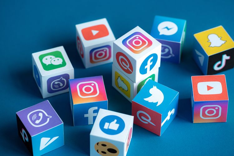 Akun Media Sosial Apa Saja yang Harus Dimiliki oleh Pebisnis?