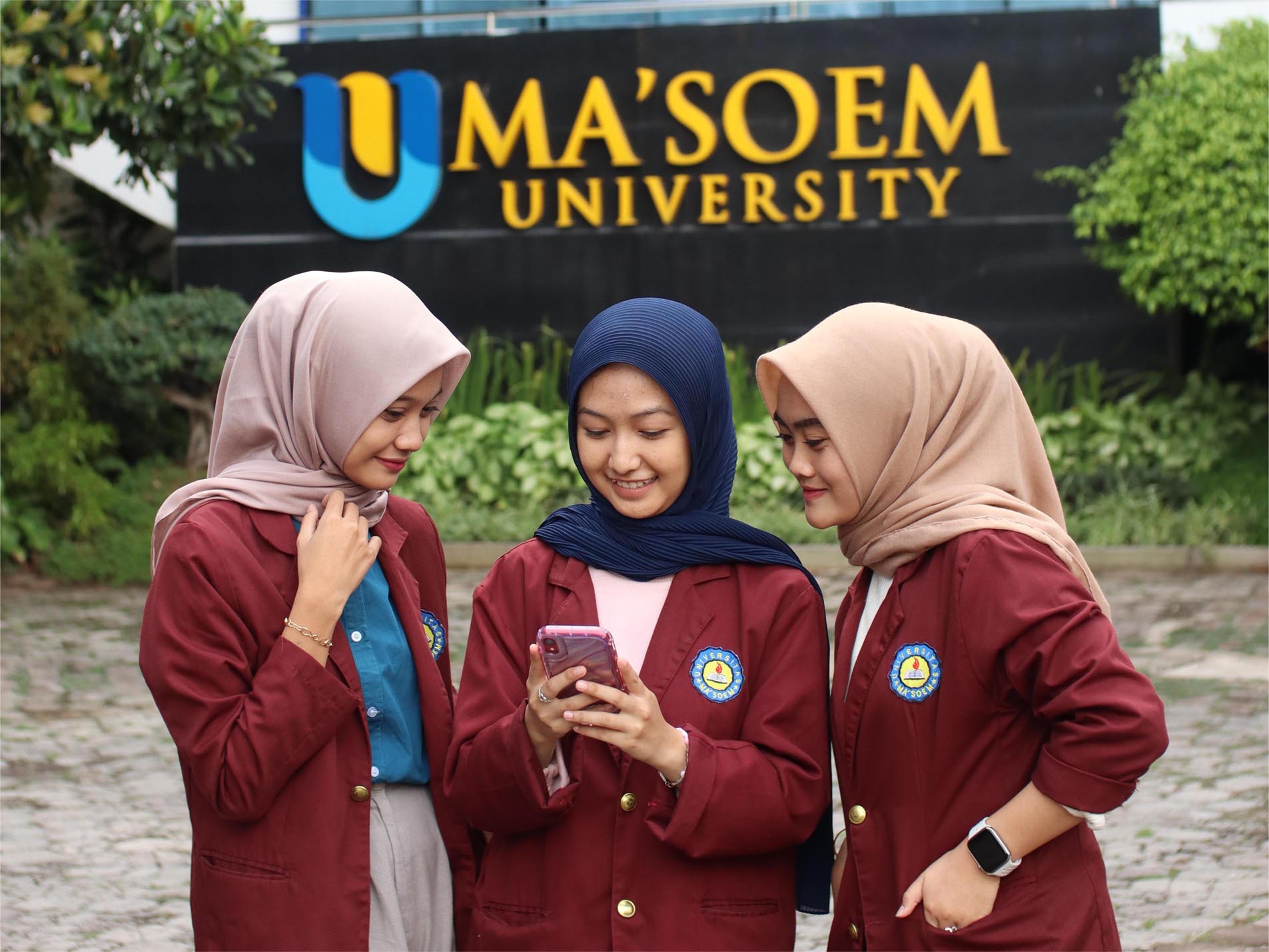Membangun Kompetensi Digital Sejak Dini melalui Jurusan Informatika Bandung di Universitas Masoem