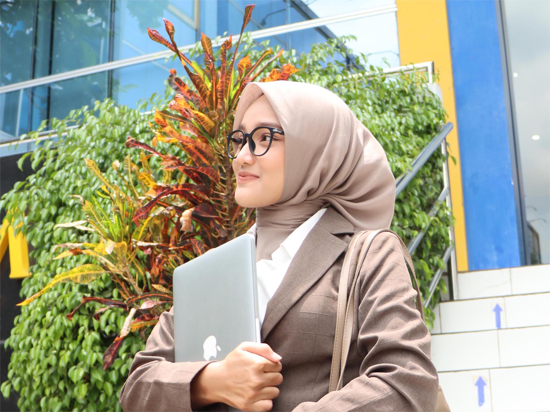 Jurusan Perbankan Syariah Belajar Apa Saja? Kenapa Jurusan Ini Penting? Dimana Universitas di Bandung yang Bagus?