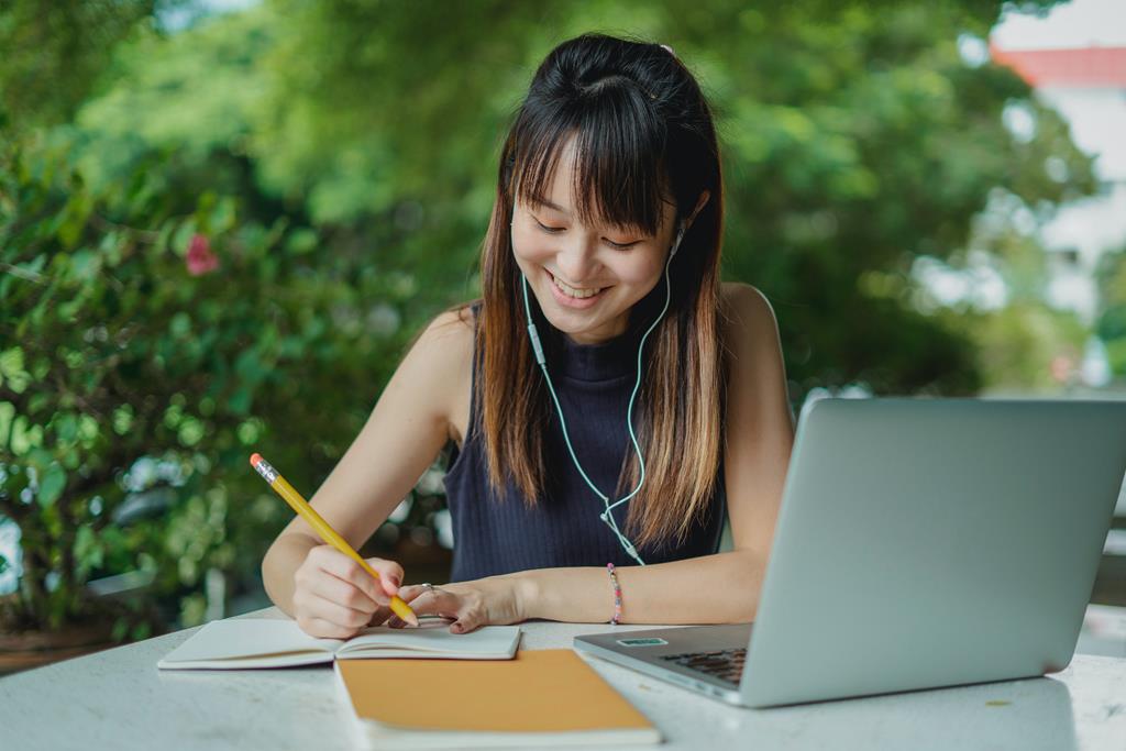Trik Kenali Kata Kunci Utama dalam Reading Passage